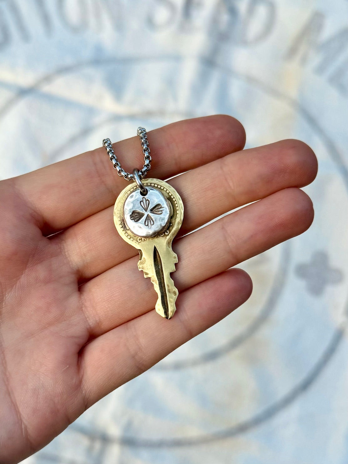 To Blossom in City Blocks